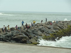 04 Fishing from the dock, Miraflores, Lima Peru