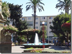 04 Fountain in Plaza Colon