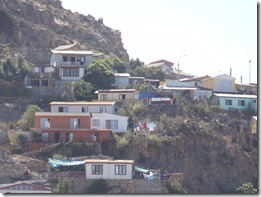 45 Houses on hilltop in Cocquimbo