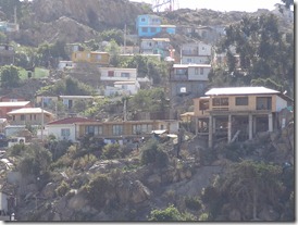 46 Houses on hill in Cocquimbo