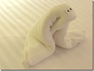 66 Towel animal - seal