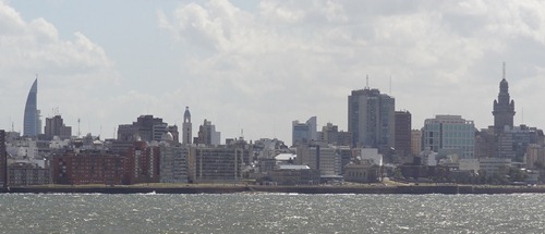 02 Skyline of Montevideo