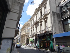 03 Building with balconies
