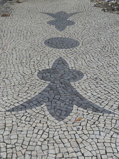 05 Sidwalk mosaic