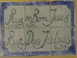 11 Street sign near  synagogue