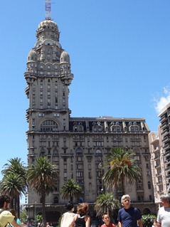 18 Palacio Salvo at Plaza Independcia