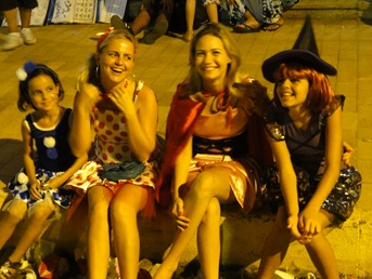 35 4 girls in costume