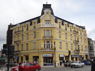 53 Yellow bldg across from Plaza de Armas