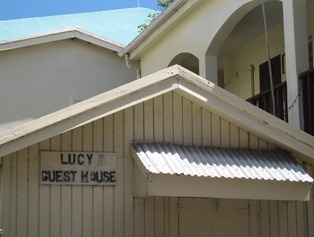 09 Lucy's guest house