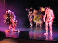 117 Amazonia Folklorico show