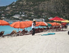 28 Beach umbrellas