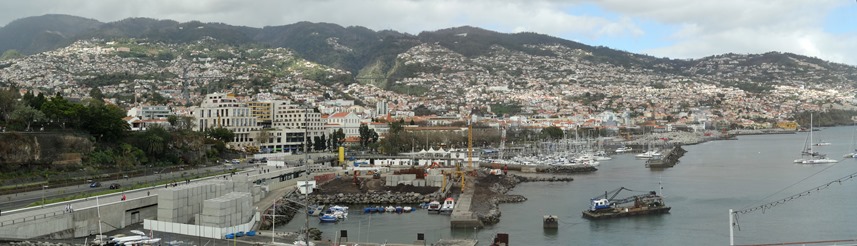 188a. Funchal, Madeira daytime_stitch