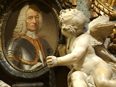 338. Malta Valleta St. Johns Co-Cathedral inside