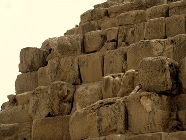 83.Giza (Pyramids)