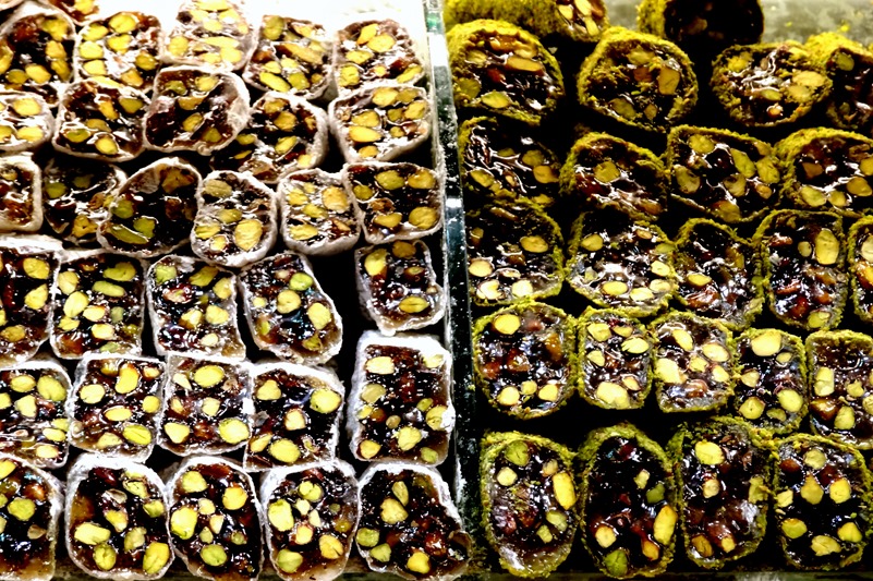 189. Istanbul Spice Bazaar 4-15