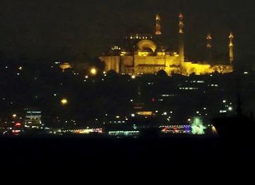 235. Istanbul Bosphorus Cruise 4-15