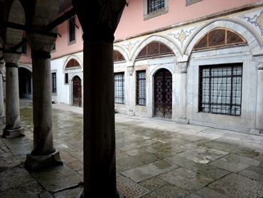 331. Istanbul Topkapi Palace 4-16