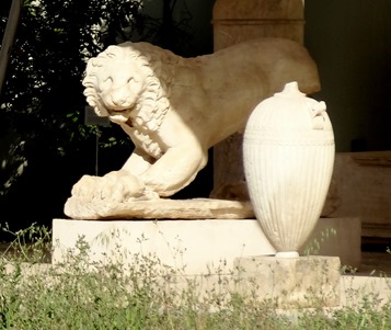 9. Athens Piraeus Archeology Museum