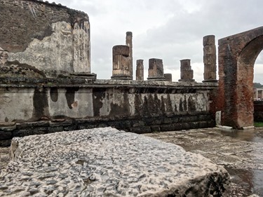 128. Pompeii