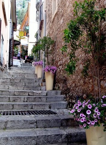 130. Taormina