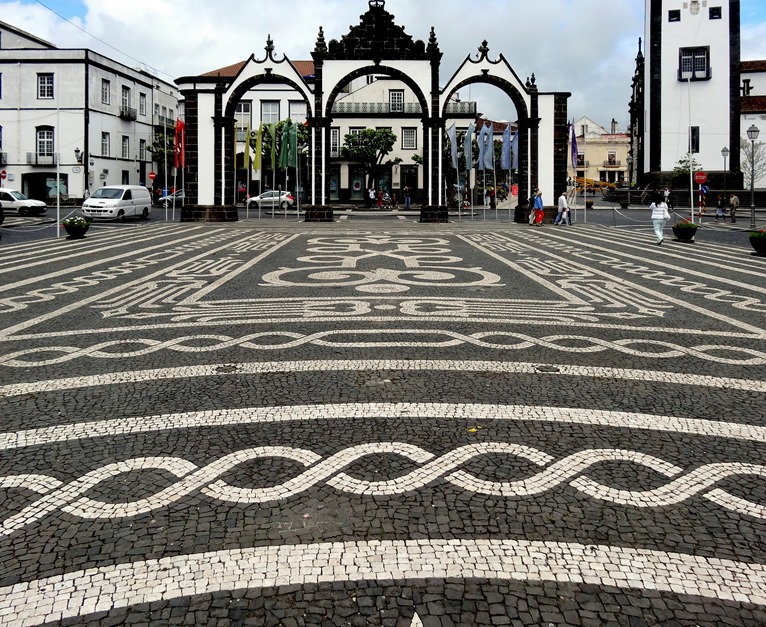 90. Porta del Gado_ShiftN