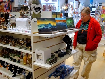 022. Reykjavik, Iceland (Day 1)