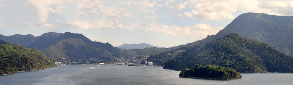 101b. Picton, New Zealand_stitch