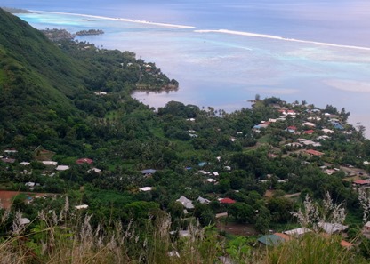 153.  Opunohu Bay, Moorea