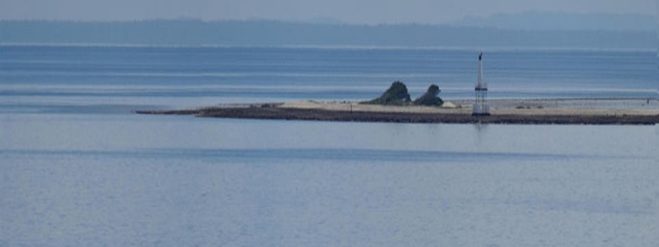 100. At Sea toward Darwin (Great Barrier Reer)_stitch