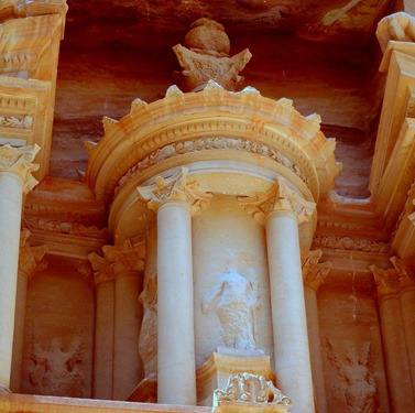 102a. al-Aqaba, Jordan (Petra & Wadi Rum)