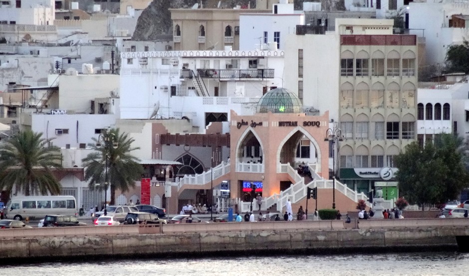 205. Muscat, Oman (sailaway)