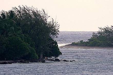 35. Rangiroa