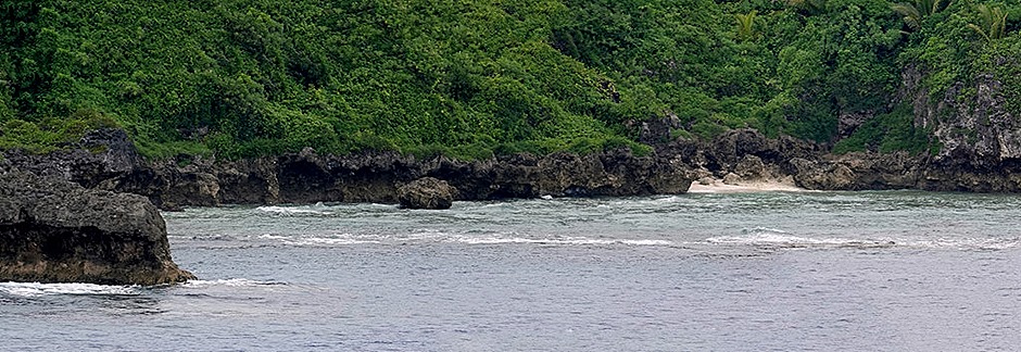 83a.  Alofi,Nuie_stitch