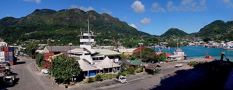 55a. Victoria, Mahe, Seychelles_stitch