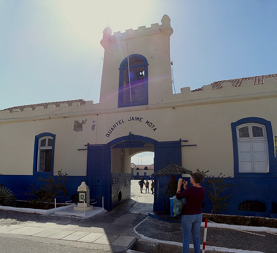 55a. Praia, Cabo Verde_stitch