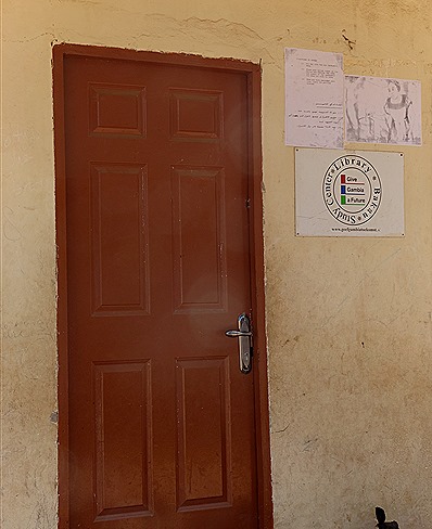 94a. Banjul, The Gambia_stitch