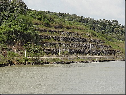 Calebra cut, with terraces