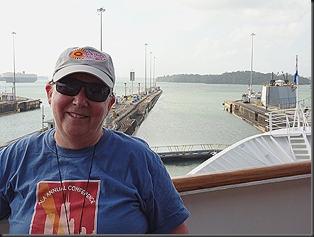 Mary at last lock door at Gatun (2)