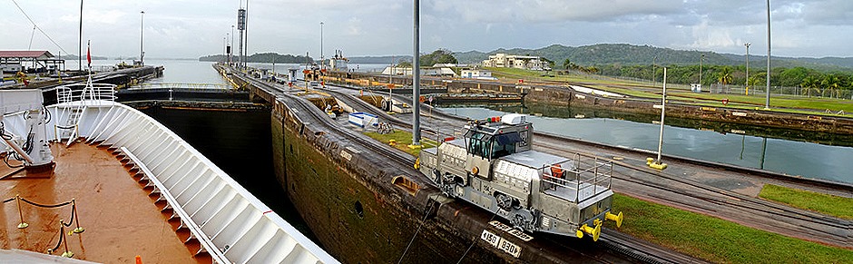 14a. Panama Canal_stitch