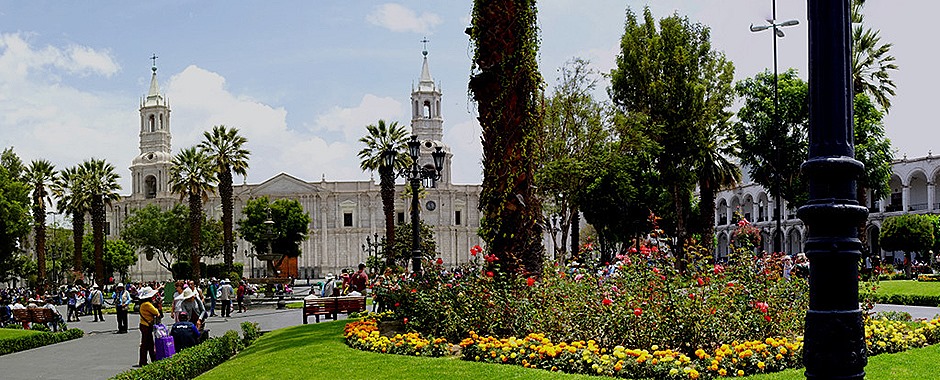 102a. Matarani, Peru_stitch