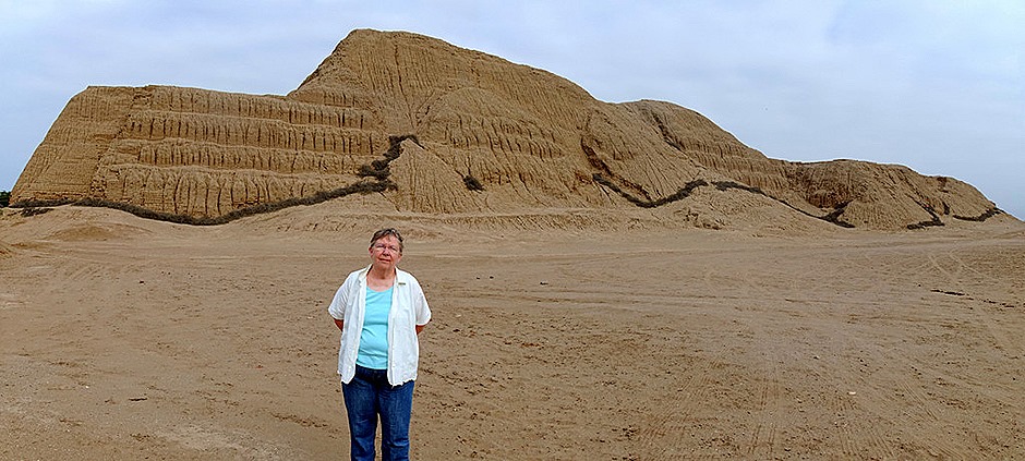 32a. Trujillo, Peru_stitch