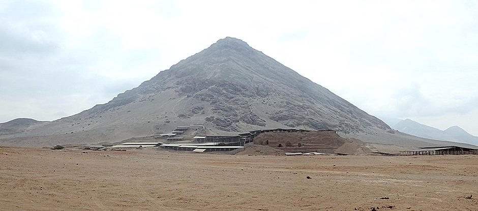 34a. Trujillo, Peru_stitch