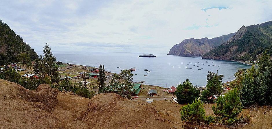 61a. Robinson Crusoe Island, Chile_stitch