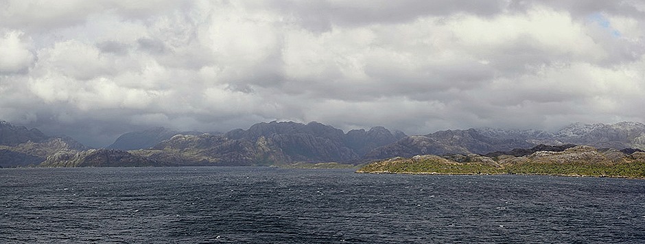 90b. Chilean Fjords (RX10)_stitch