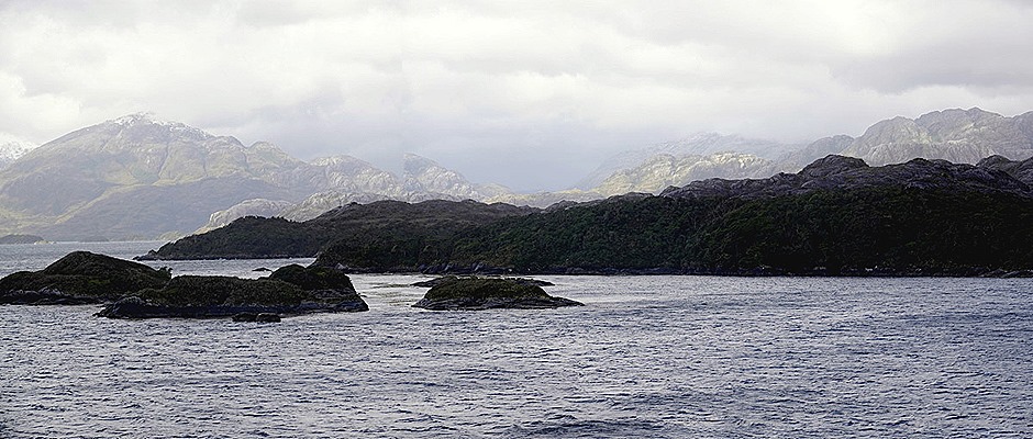 94a. Chilean Fjords (RX10)_stitch