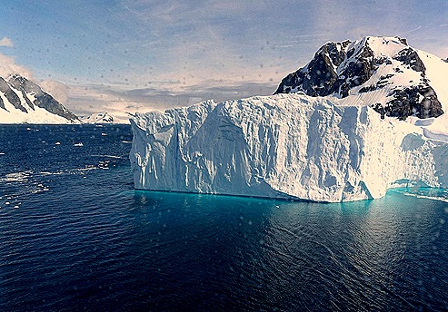 606a. Antarctica (Day 1) edited_stitch