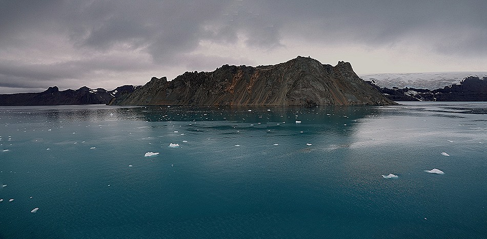 10a. Antarctica Day 4 (King Georges Island)_stitch