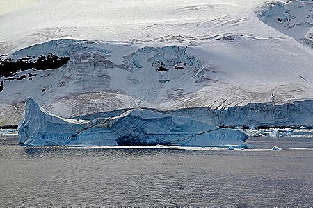 215a. Antarctica (Day 3)_stitch