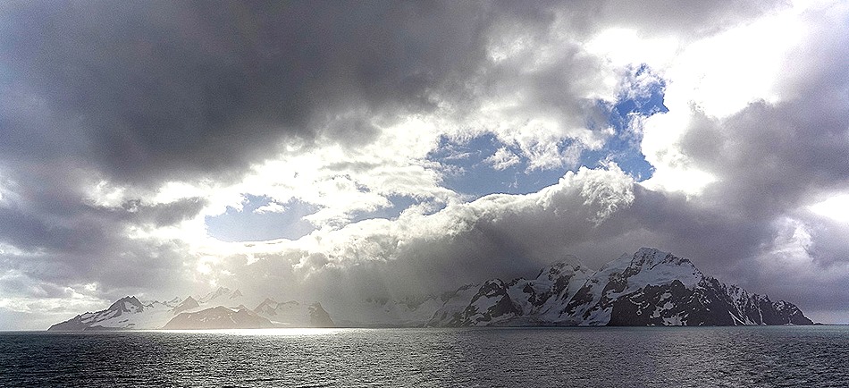 215a. Antarctica Day 4 (King Georges Island)_stitch