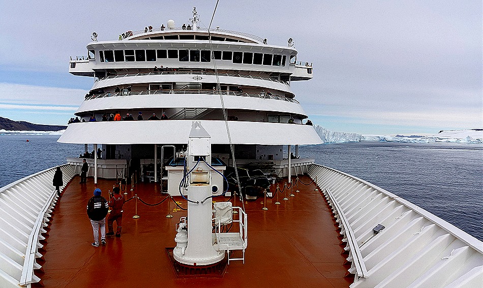 335a. Antarctica (Day 3)_stitch